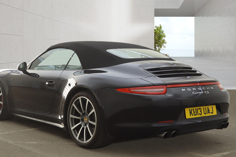 Porsche 911 Convertible C4S