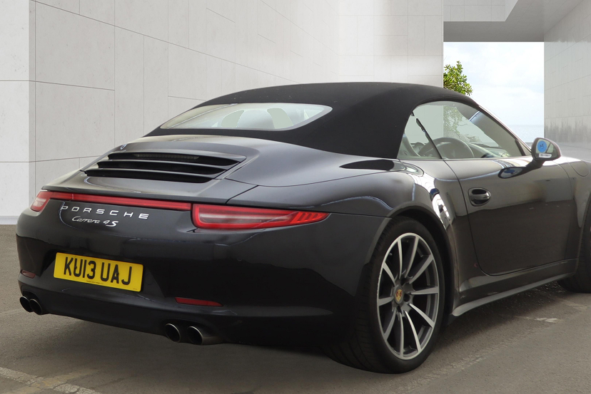 Porsche 911 Convertible C4S