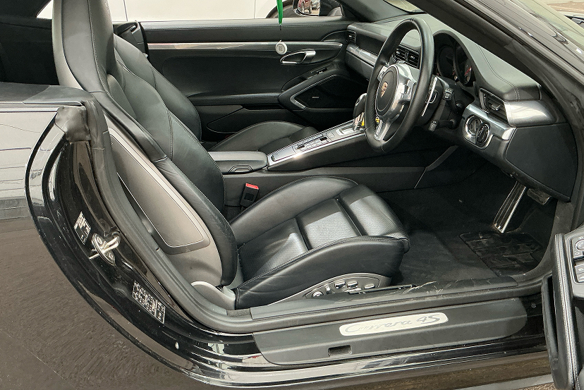Porsche 911 Convertible C4S