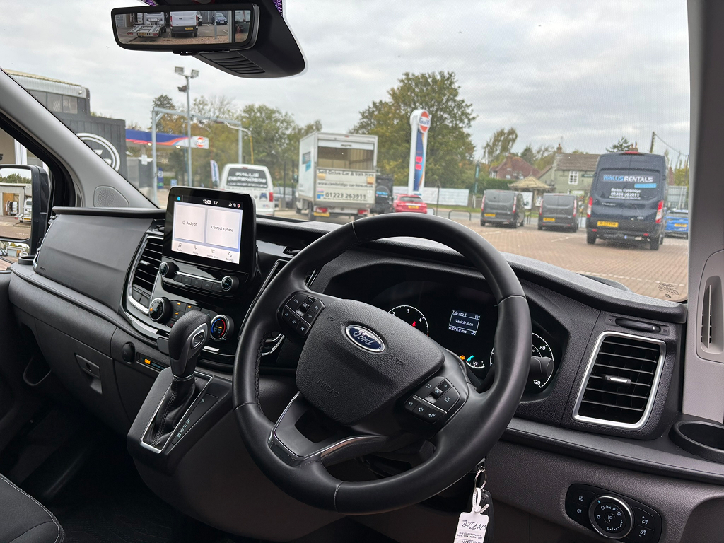 Longer Wheelbase Van Manual & Auto Gearbox Available