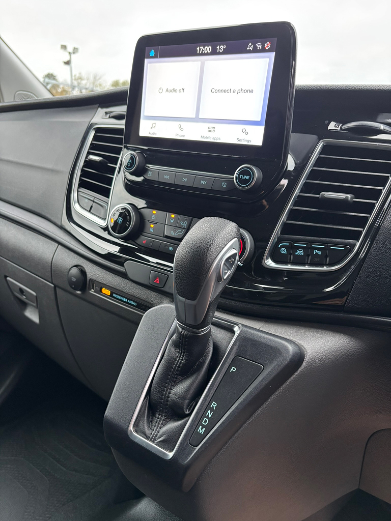 Longer Wheelbase Van Manual & Auto Gearbox Available